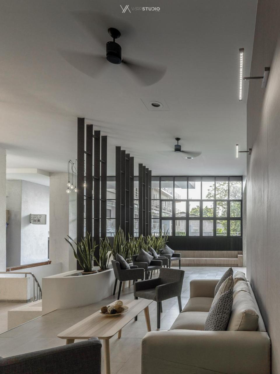 Carnation Residence Samut Prakan Eksteriør billede